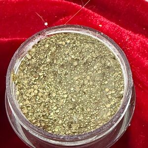 Deck the Nails with Revel's Tinsel - gold nail dip powder.